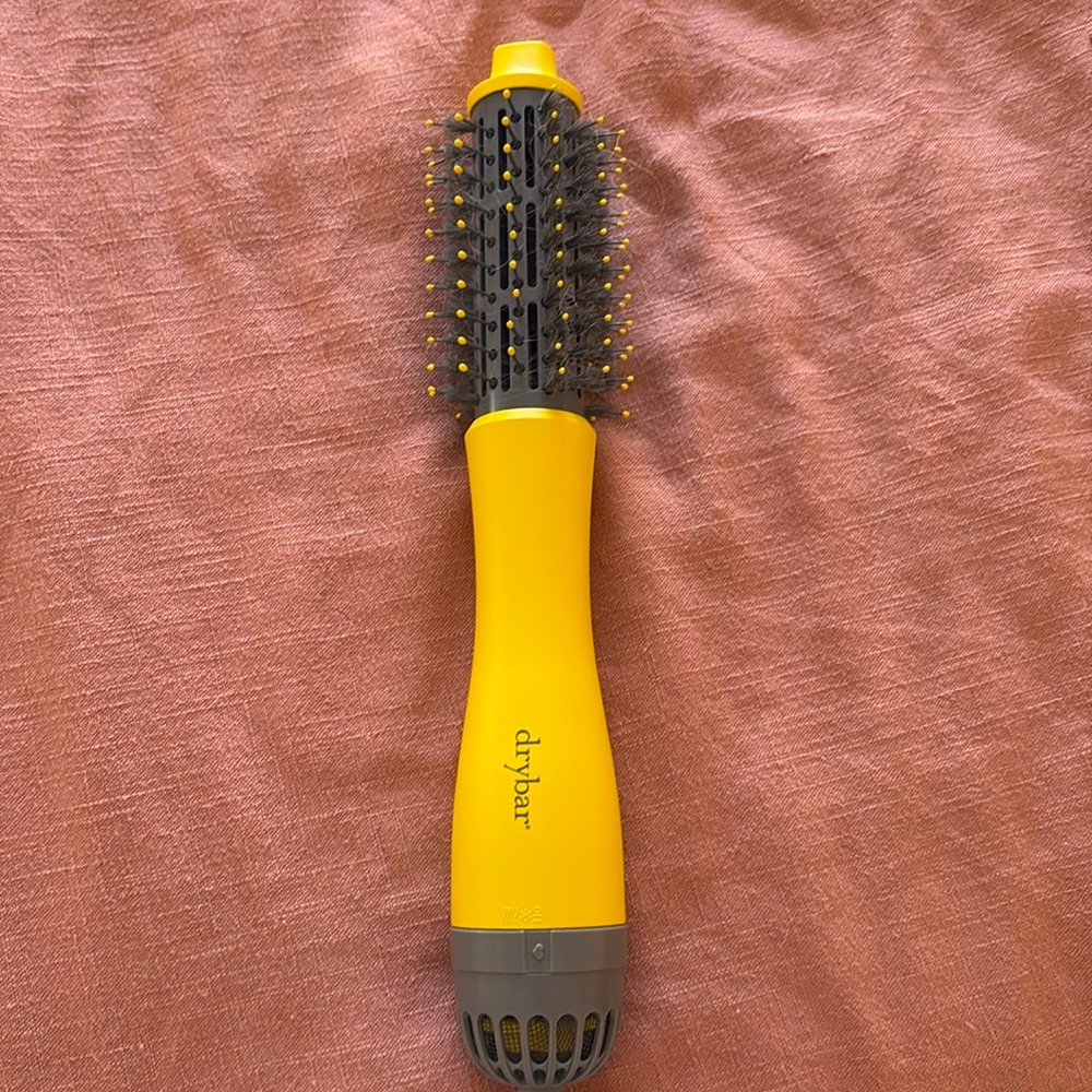 Dry bar half shot, used but in great & working condition